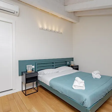 Class 38 Apartment Bergamo