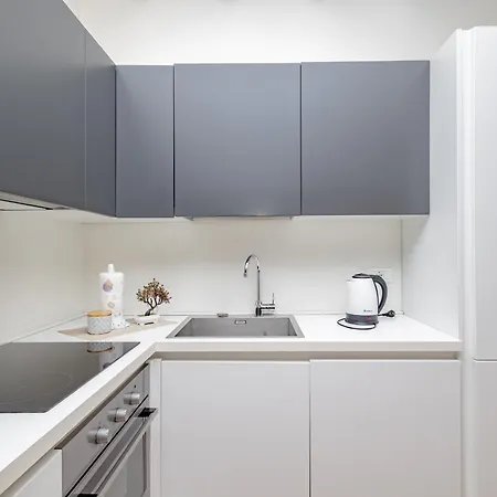 Class 38 Apartment Bergamo